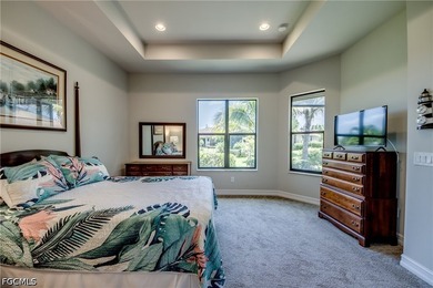 Welcome home to this beautifully maintained 2-bedroom plus den - photo 21