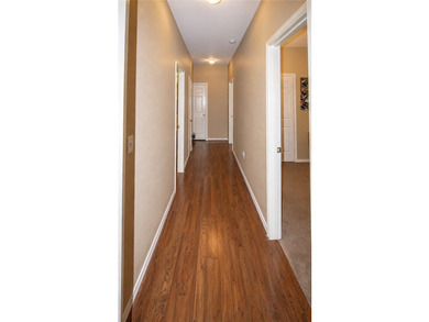 Welcome home to this beautifully maintained 3-bedroom, 2-bath - photo 22