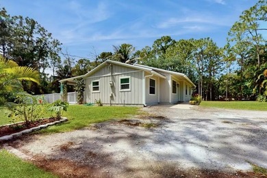 Discover this beautiful 4 Beds 2 Baths, fully remodeled house - photo 29