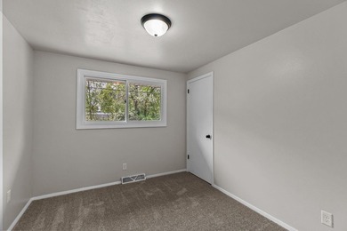 Welcome to 1655 S Park Ave - a beautifully remodeled tri-level - photo 30