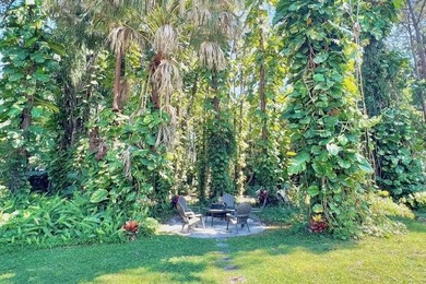 Discover this beautiful 4 Beds 2 Baths, fully remodeled house - photo 30