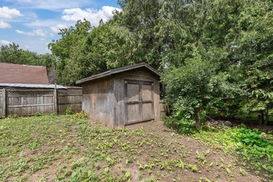 Welcome to 1655 S Park Ave - a beautifully remodeled tri-level - photo 38
