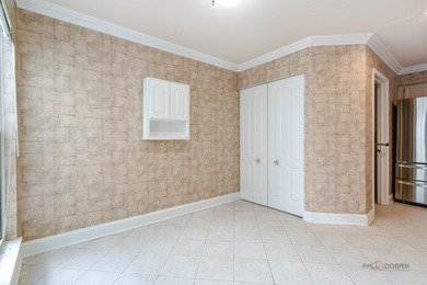 Welcome to one of the finest townhomes in the Schaumburg/Hoffman - photo 10