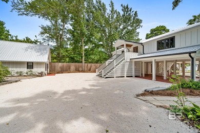 Discover paradise at this beautifully updated home on Mobile Bay - photo 4
