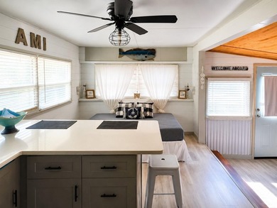 Affordable Coastal Living Just Minutes from Anna Maria Island - photo 3