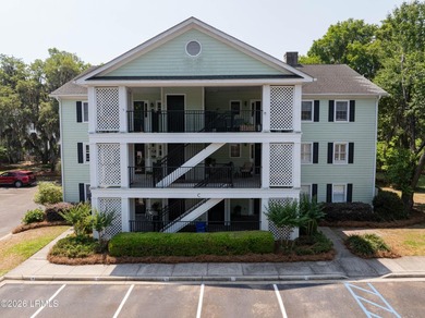 Seller will pay 12 months of HOA dues at closing with an - photo 2