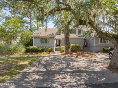 Desirable one-level condo on Lady's Island offering captivating - photo 5