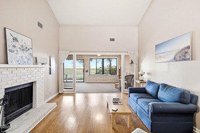 Desirable one-level condo on Lady's Island offering captivating - photo 8