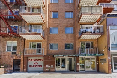 Enjoy exceptionally low real estate taxes thanks to a valuable - photo 14