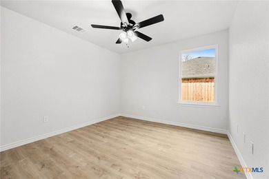 Welcome to this stunning brand-new duplex offering 3 spacious - photo 16