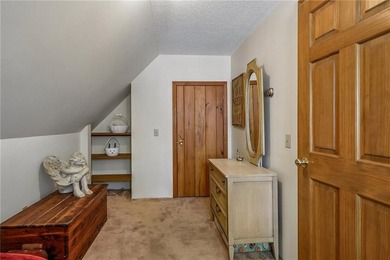 Discover the charm and potential of 320 Shannock Road in - photo 22