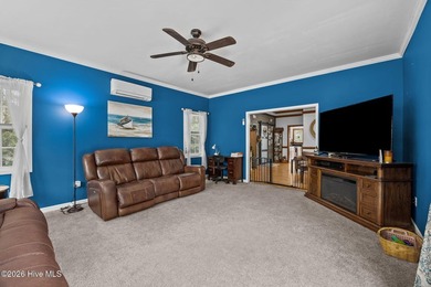 *** HUGE PRICE REDUCTION***A rare find: a waterfront home that's - photo 24