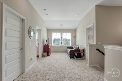 Built in 2020 and thoughtfully designed for everyday living - photo 24