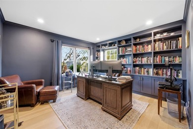 Welcome to 3 True Harbour Way, a custom built Colonial set on 1 - photo 33