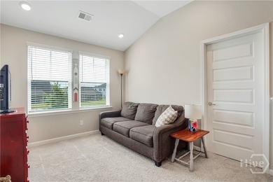 Built in 2020 and thoughtfully designed for everyday living - photo 35
