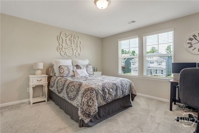 Built in 2020 and thoughtfully designed for everyday living - photo 36