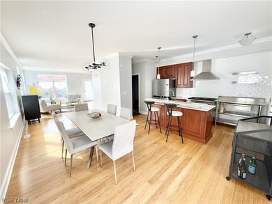 Rare opportunity to own a recently updated 3-bed, 3.5-bath - photo 6