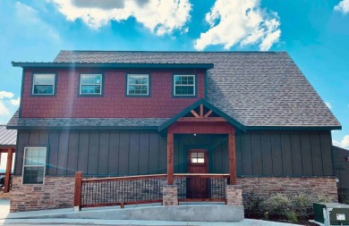 Lake Home Sale Pending in Branson, Missouri