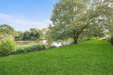 Welcome to 3 True Harbour Way, a custom built Colonial set on 1 - photo 41