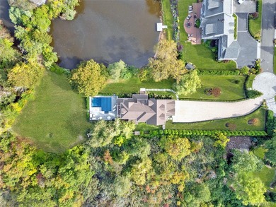 Welcome to 3 True Harbour Way, a custom built Colonial set on 1 - photo 42
