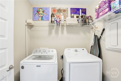 Built in 2020 and thoughtfully designed for everyday living - photo 47
