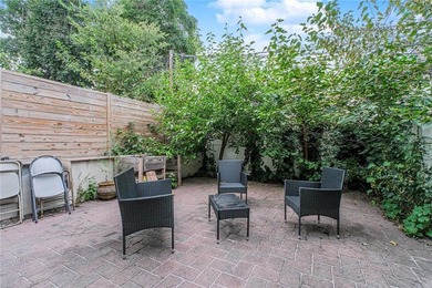 Incredible Opportunity in Prime Bay Ridge! Don't miss your - photo 4