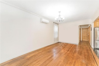 Incredible Opportunity in Prime Bay Ridge! Don't miss your - photo 5