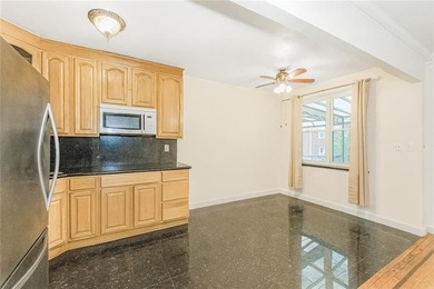 Incredible Opportunity in Prime Bay Ridge! Don't miss your - photo 8