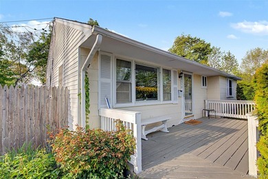 Welcome Home to this Charming 2 Bedroom, 1 Full Bath Ranch - photo 2
