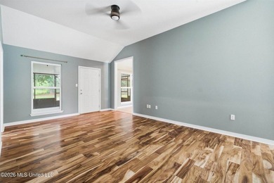 Welcome home to this well maintained 3-bedroom, 2-bathroom home - photo 5