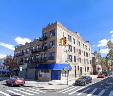 Exceptional Mixed-Use Building. Positioned on the corner of 11th - photo 1