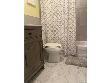 Modern Luxury Meets Coastal Charm in Poquott Village Welcome - photo 11