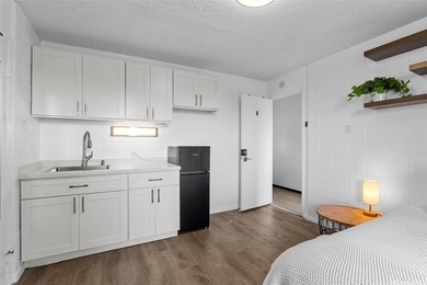 Please note tax records reflect a 1-bedroom, 2-bathroom unit - photo 16