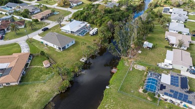 Virtually Staged. Virtually Staged. Exquisite Waterfront Living - photo 36