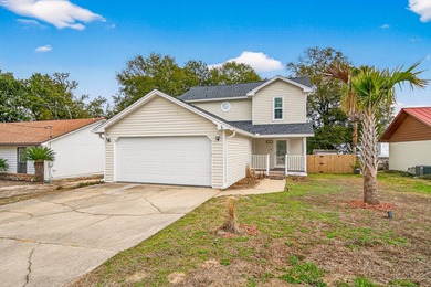 Located in the heart of Niceville, this well-maintained home - photo 1