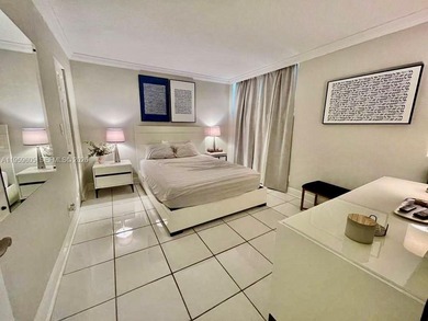 This isn't just a condo.
It's front-row Intracoastal living.

