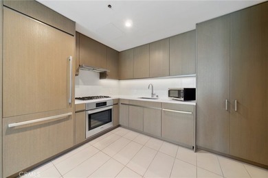 Welcome to 889 Francisco St 1210, a stylish 1-bedroom, 1-bath - photo 12