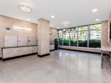 Great Opportunity to own this gorgeous 1 Bedroom 1 Bath co op - photo 15
