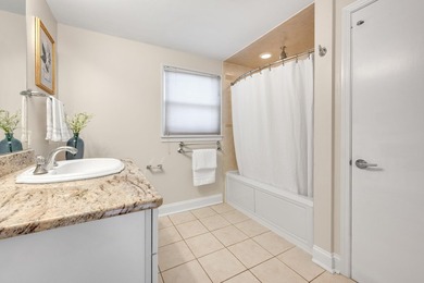 Nestled on a quiet cul-de-sac, this beautifully maintained - photo 16