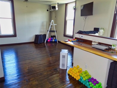 Here is your chance to own a historic building in downtown - photo 23