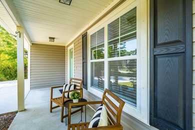 Beautiful 2017 construction on over 1/3 of an acre listed below - photo 26
