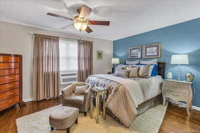 Welcome to a captivating residence at 5205 Wilshire Lane - photo 8