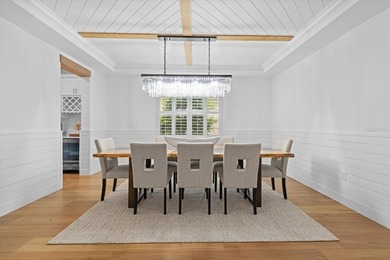 A masterclass in luxury living, this extensively customized - photo 6