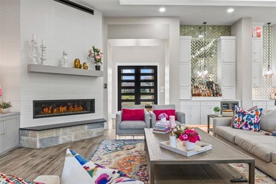 DRASTIC REDUCTION!! Experience unparalleled luxury and - photo 4