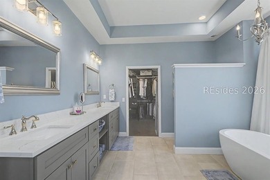 Tucked on a private cul-de-sac wooded lot, this reimagined Del - photo 17
