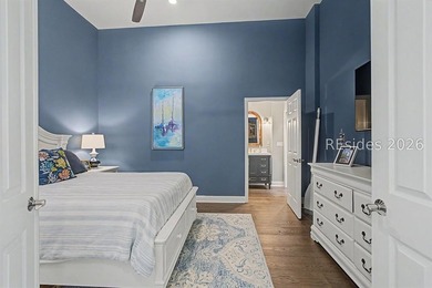Tucked on a private cul-de-sac wooded lot, this reimagined Del - photo 21