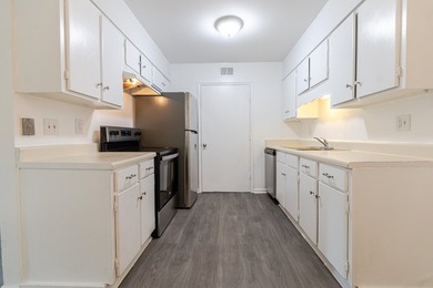 Don't miss this beautifully remodeled 2BR/2BA home in the heart - photo 22