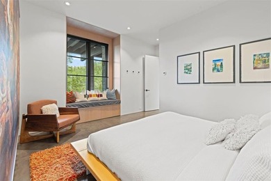 UNDER CONTRACT BUT ACCEPTING BACK UP OFFERS. This - photo 30