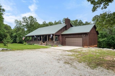 Table Rock Lake Home For Sale in Blue Eye Missouri