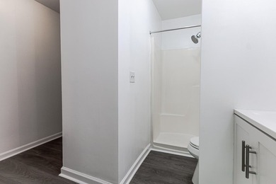Don't miss this beautifully remodeled 2BR/2BA home in the heart - photo 33